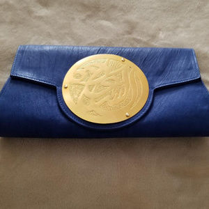 Dareen Hakim clutch